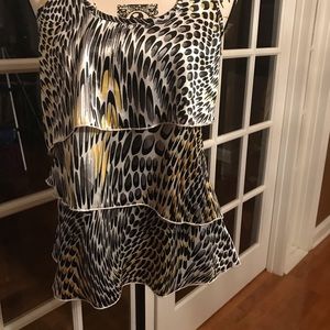 Super cute blouse, worn once. Jr’s size L